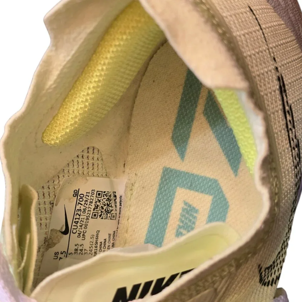 Women's NIKE ZoomX Vaporfly Next%2 'Fast Pack'  running shoe sz 7.5